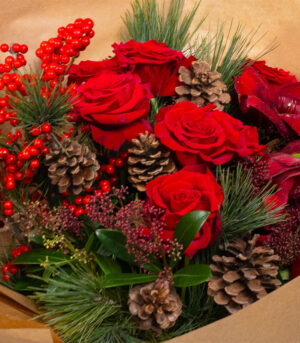 Buchet pentru Iarna - Red in Winter - imagine 3