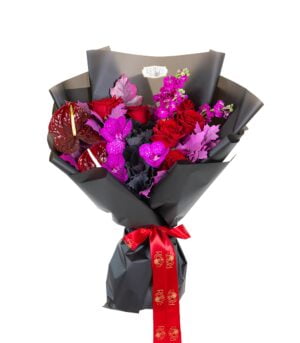 Buchet Mov cu Rosu - Autumn Fantasy